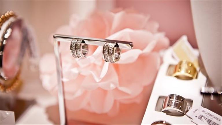 Jewelry & Watch Retail and Repair