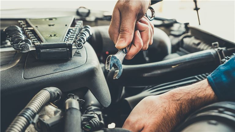 Tire & Automotive Repair Business in Palm Springs, CA