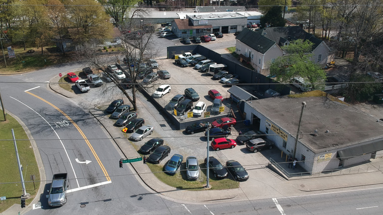 Successful Auto Dealership With Extremely Low Overhead-
