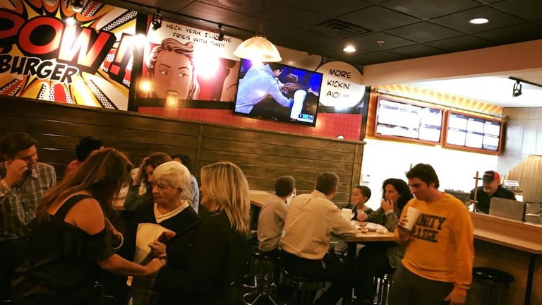 Newly Renovated plaza, unique Iconic Burger Spot
