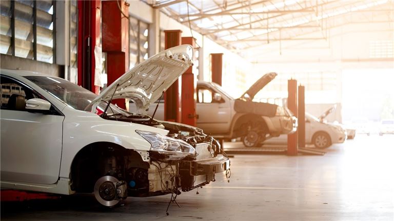 Well Established Auto Repair, SMOG, and Brake & Light Inspection Shop