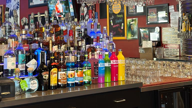 Location!!!!! Popular Franchise Restaurant For Sale