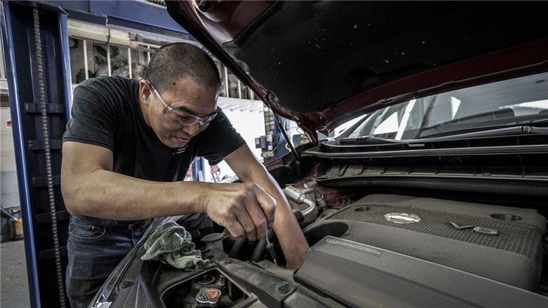 Auto Service Center and Towing