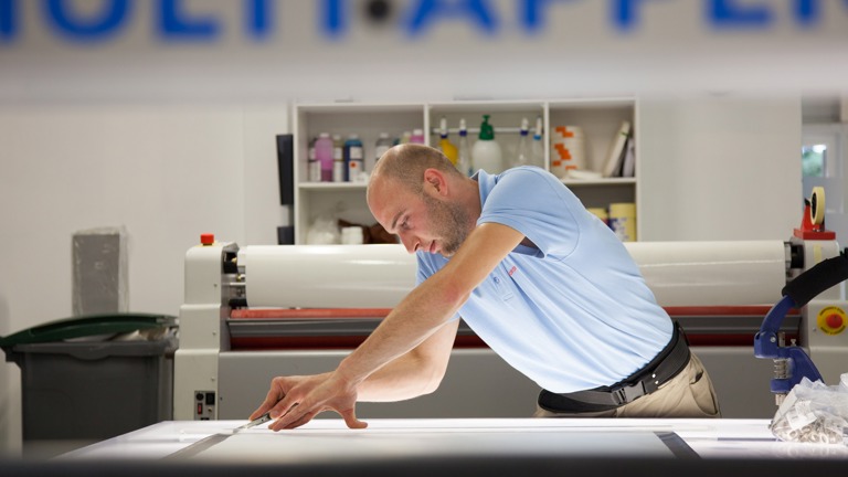Established Sign Business For Sale In Growing Hub