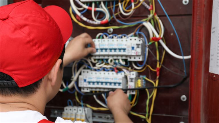 Cutting-Edge Electrical Contracting Business (Tesla Charging)