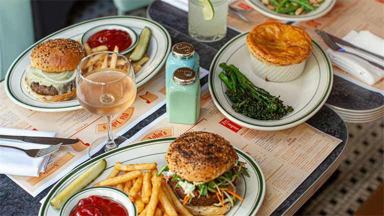 Landmark Diner on Major Intersection