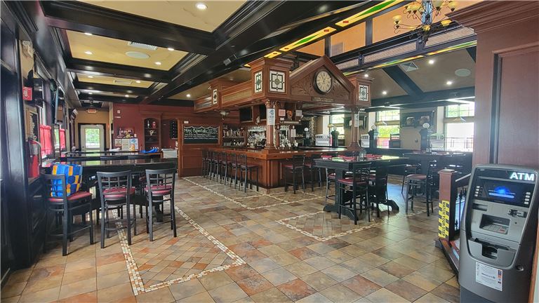 Perfect For Brewery- 5,000 SF Restaurant & Bar