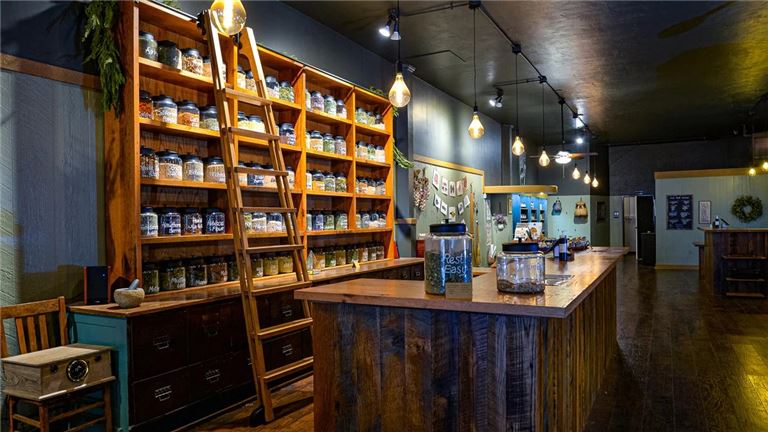 Elder Apothecary