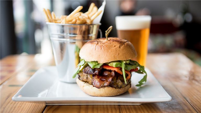 Restaurant And Bar With Long Lease For Sale