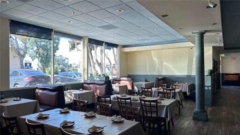 High Volume Chinese restaurant for sale in Fremont plaza