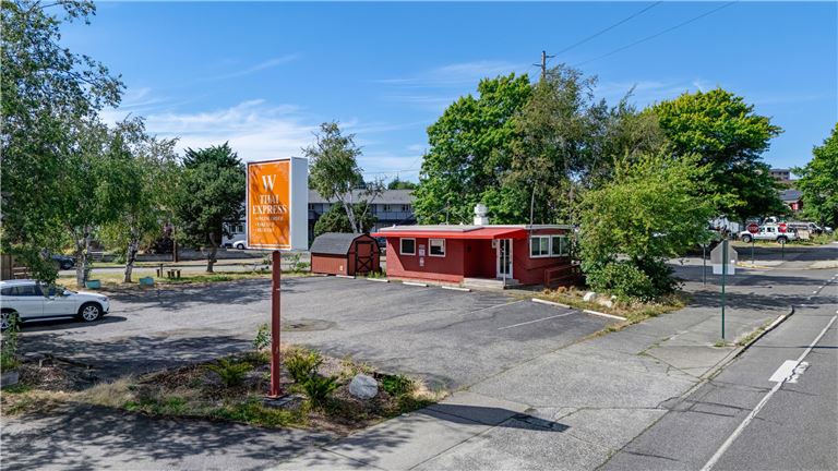 Restaurant Building for sale