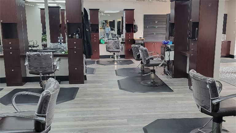 New Price - Free Rent Concession-Fully Equipped Salon & Spa