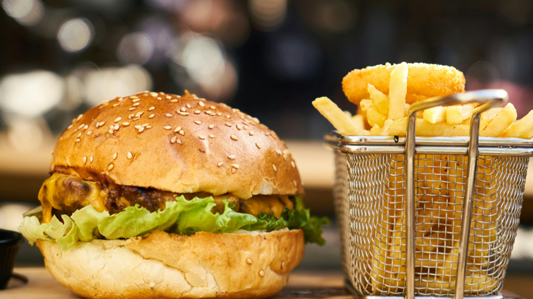 Profitable Turnkey Restaurant & Bar for Sale