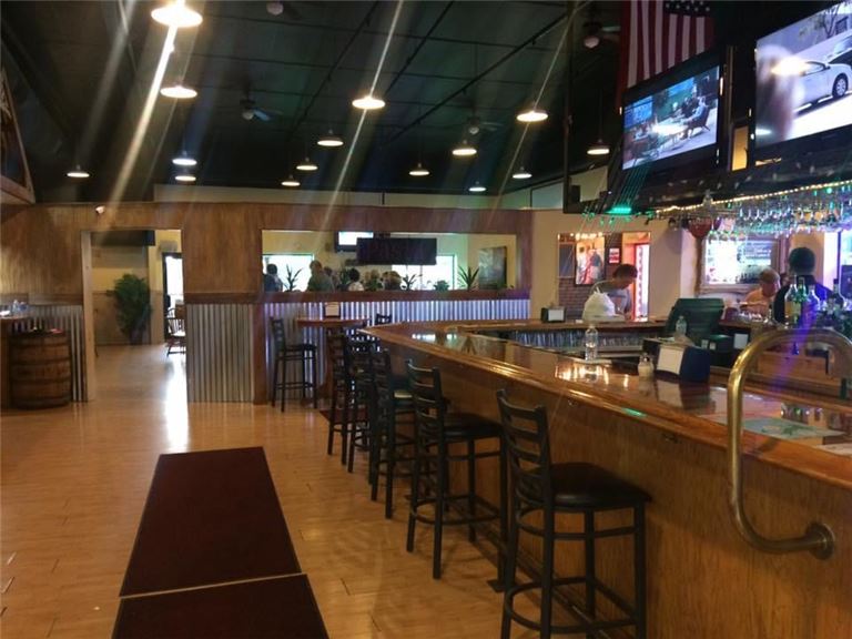 Casual Theme Restaurant -also conversion opportunity