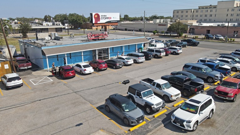 High Revenue, Established Diner Restaurant For Sale in South Texas
