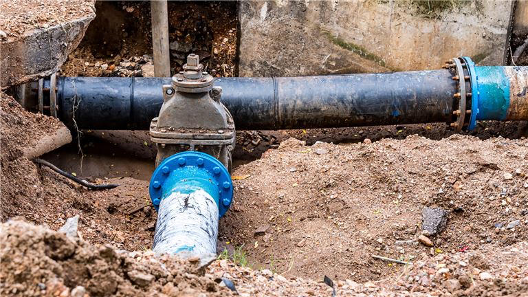 Heavy Wet Utility & Site Construction Contractor