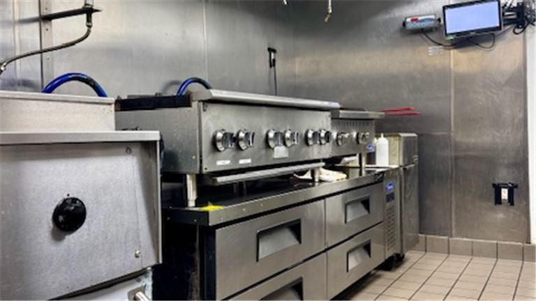 Newly remodeled restaurant opportunity in south Redondo Beach