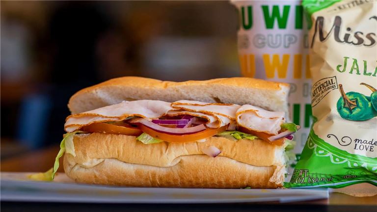 Subway - 12 Units - IL & MO with Real Estate!