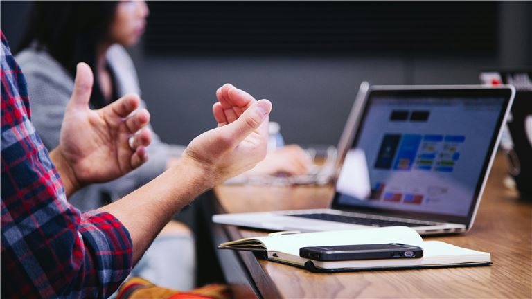 Growing AI SaaS Customer Engagement Platform