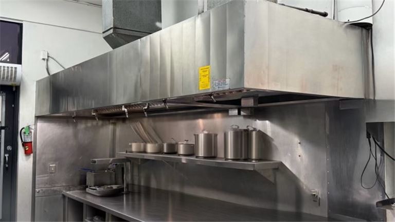 Turnkey Restaurant for Sale – Prime Burbank Location!