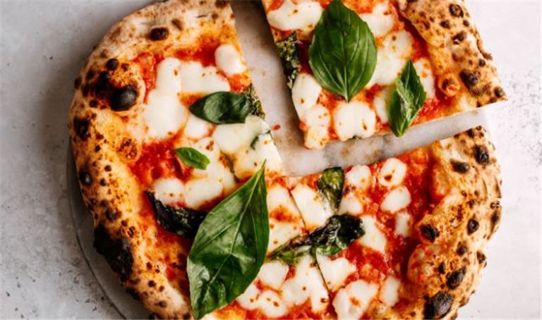 Pizza Kitchen, Great location, make it your own
