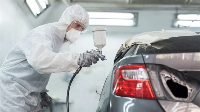 Established Auto Body Repair Shop with 40 Years of Excellence