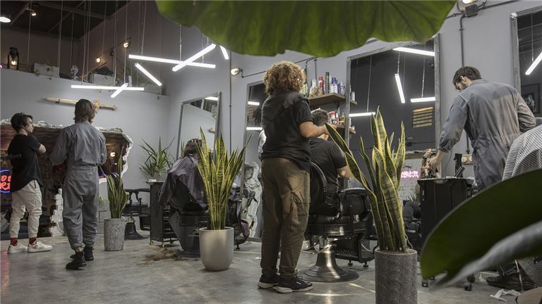 Fantastic Sams 2x Locations Absentee Owner