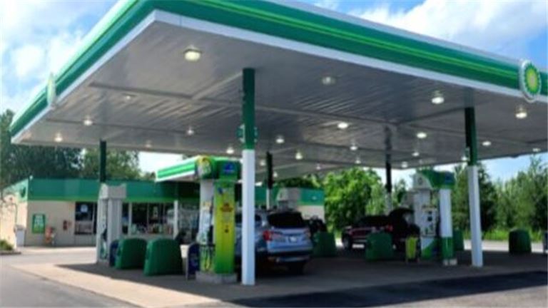 Gas Station/Convenience Store For sale with real estate