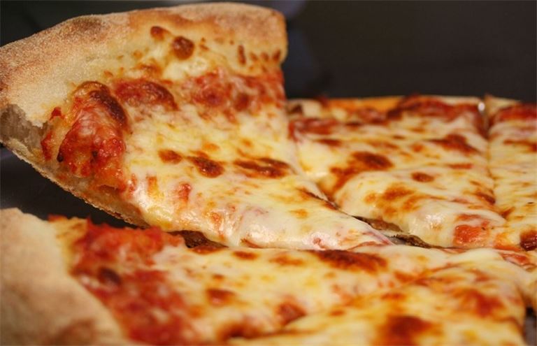 Pizza Franchise Northern MN, Fully Staffed