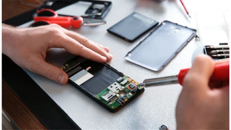 Adaptable Retail Biz – Great Lease Spot