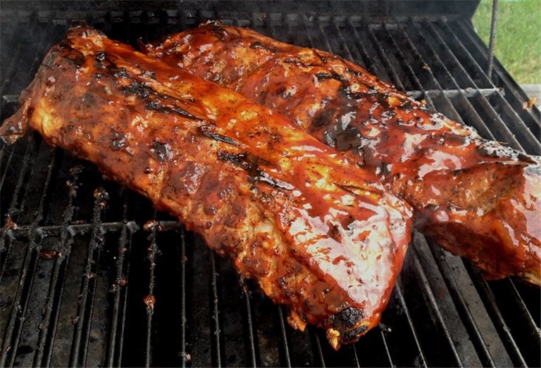 BBQ Restaurant on Main NJ Road with Own Parking