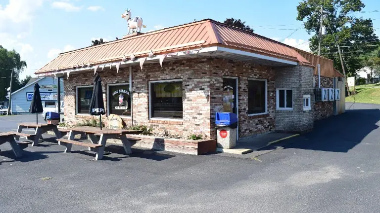 Turn-key Ice Cream Restaurant