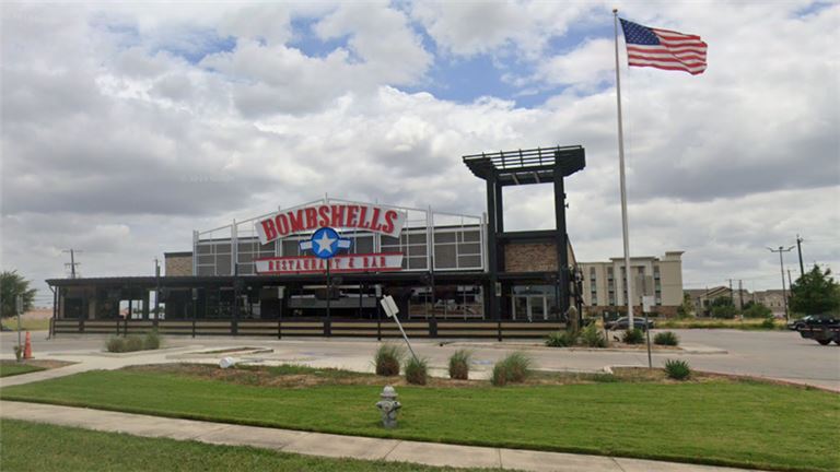Bombshells Restaurant - Texas