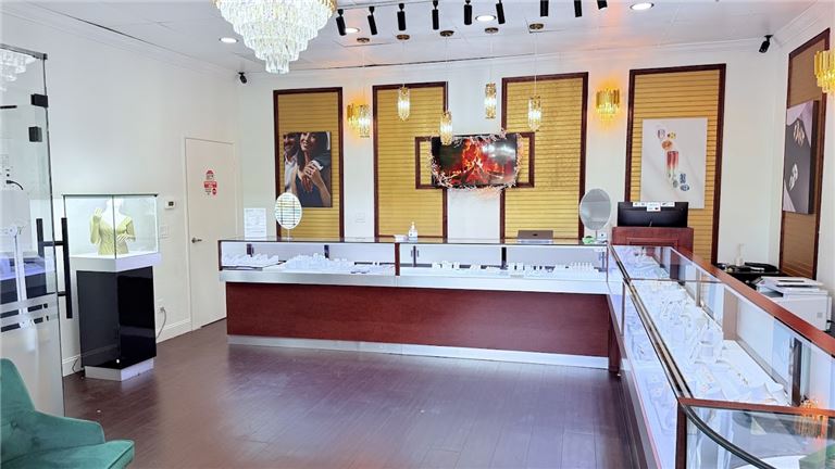 High profit margin jewelry and repair shop