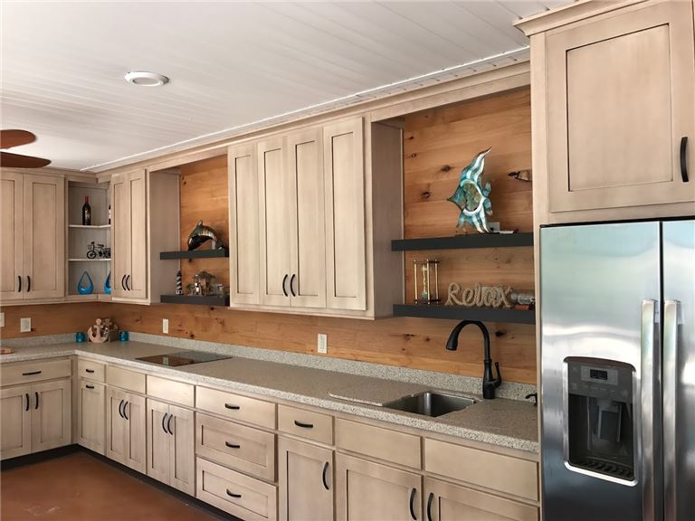 Confidential: Established Custom Cabinet Shop for Sale