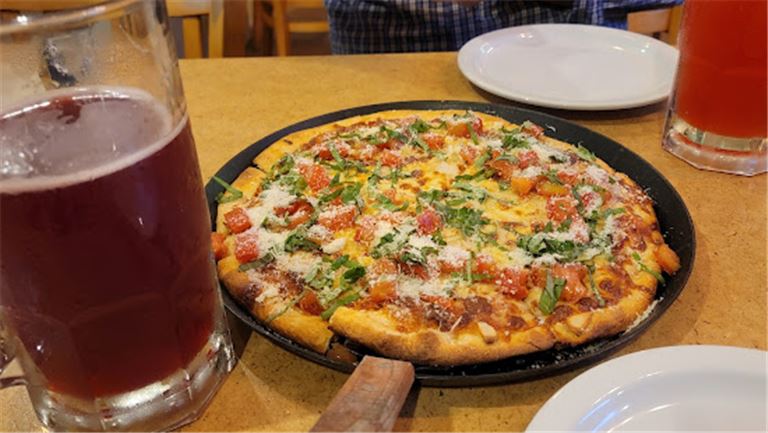 Very Motivated Seller, Franchise Pizza Business for Sale