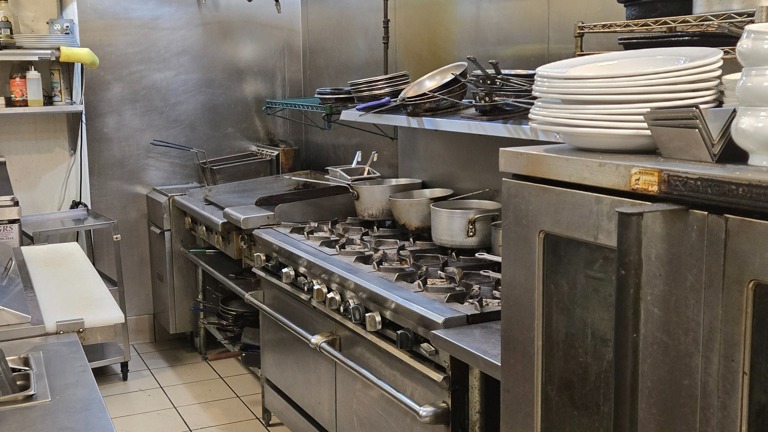 Small upscale casual restaurant in Bonita Springs