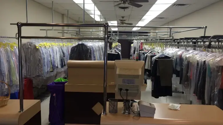 Drop store.Excellent aquisition for exsisting Dry cleaner Plant owner