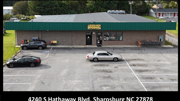 Family-Owned Supermarket with Loyal Customers