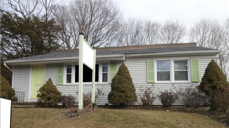 127 Cedar St. Branford