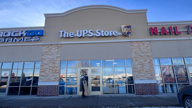 High-Performing Print UPS Store Franchise Opportunity in Fargo, ND!
