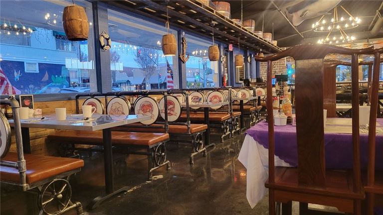 4000 Sf Full Kitchen Restaurant for sale