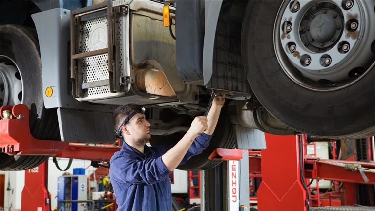 Automotive Truck And Repair Business For Sale!