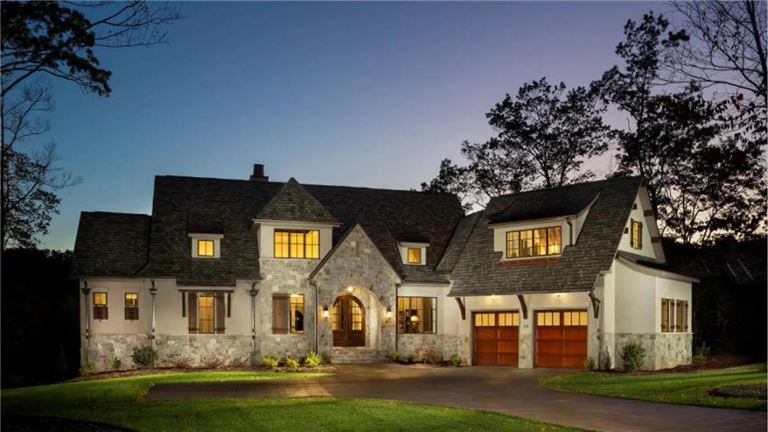 Established Home Building & Remodeling Co. in Sarasota, FL - $10.3M - 40-Year Legacy Business