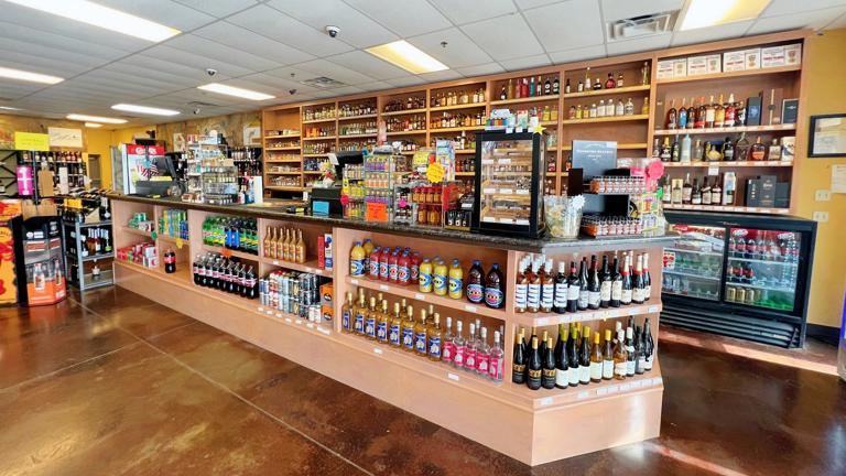 Established Liquor Store with High Traffic Count