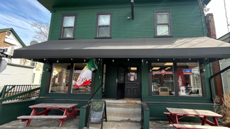 listing-image