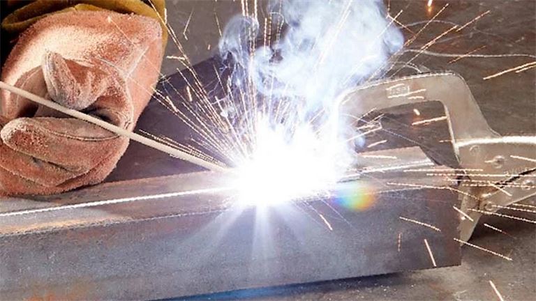 Metal Fabrication/Welding Shop, experienced buyer only