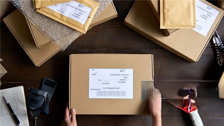 Packaging & Shipping Company 