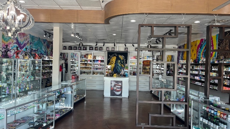 Smoke shop for sale