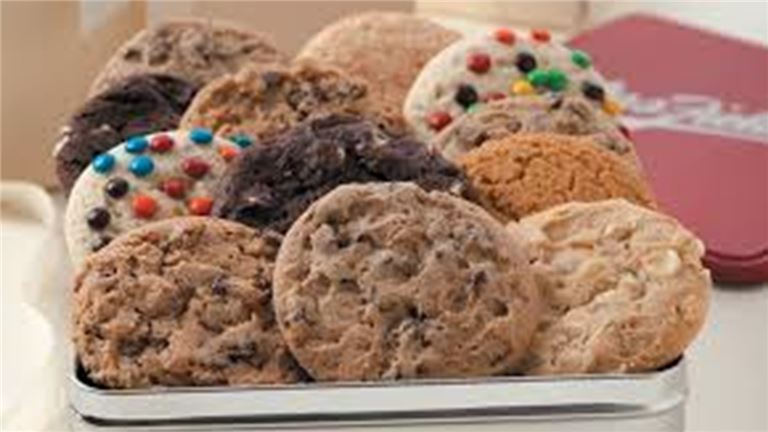 Mrs. Fields Franchise for Sale in Busy Bakersfield Mall